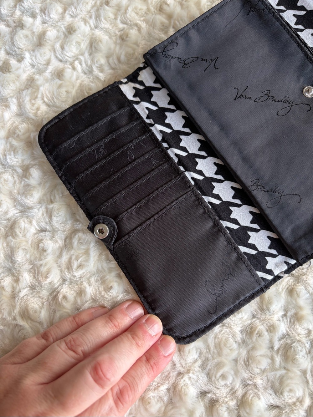 Vera Bradley Black & White Houndstooth Women's Wallet - Quilted Style Trifold - Picture 5 of 7